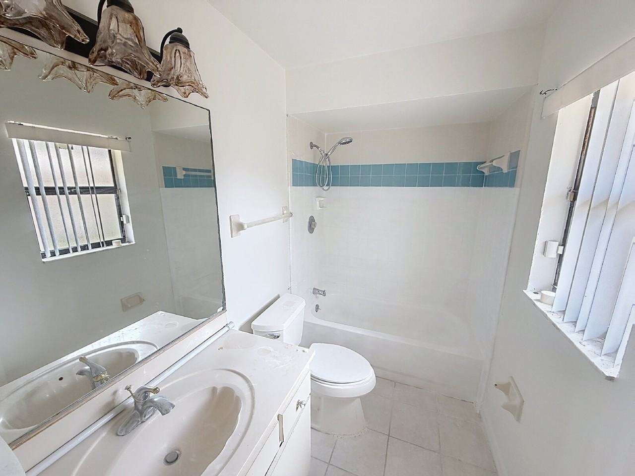 603 Estrada Ln - Photo 6 of 10