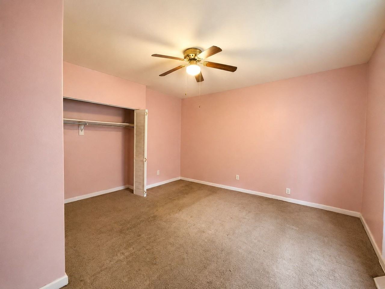 Floor1 - 208 1/2 E Cherry St - Photo 4 of 9