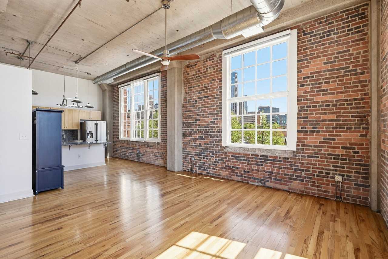 1301 Wazee St #2B - Photo 4 of 34