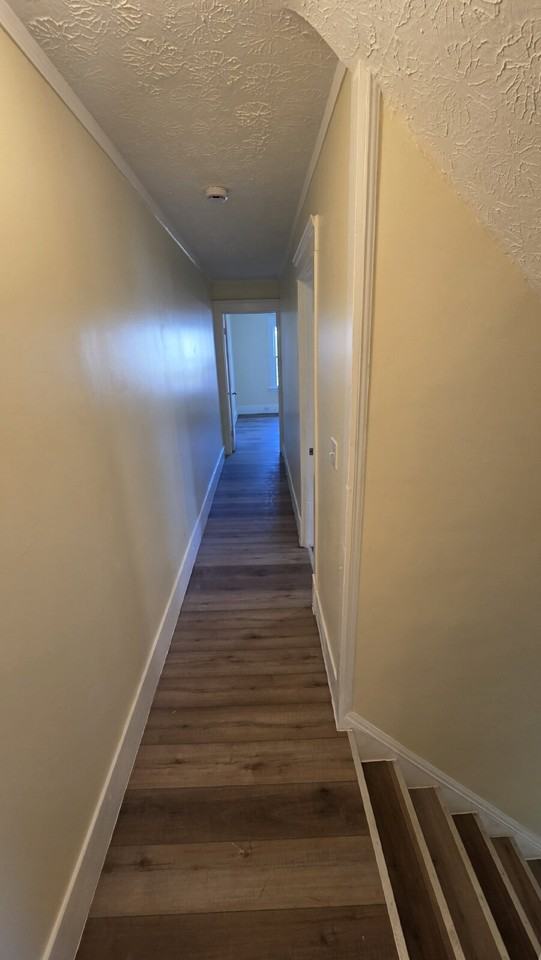 2407 Colburn Ave - Photo 6 of 11