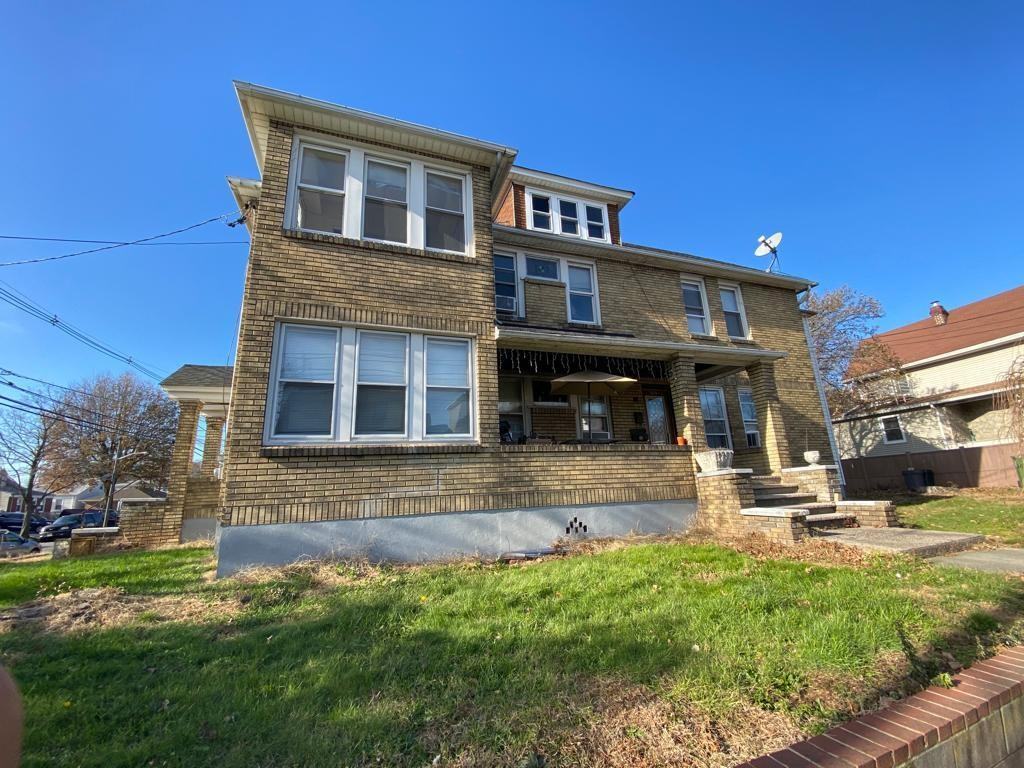 200 Maple Ave - Photo 2 of 21