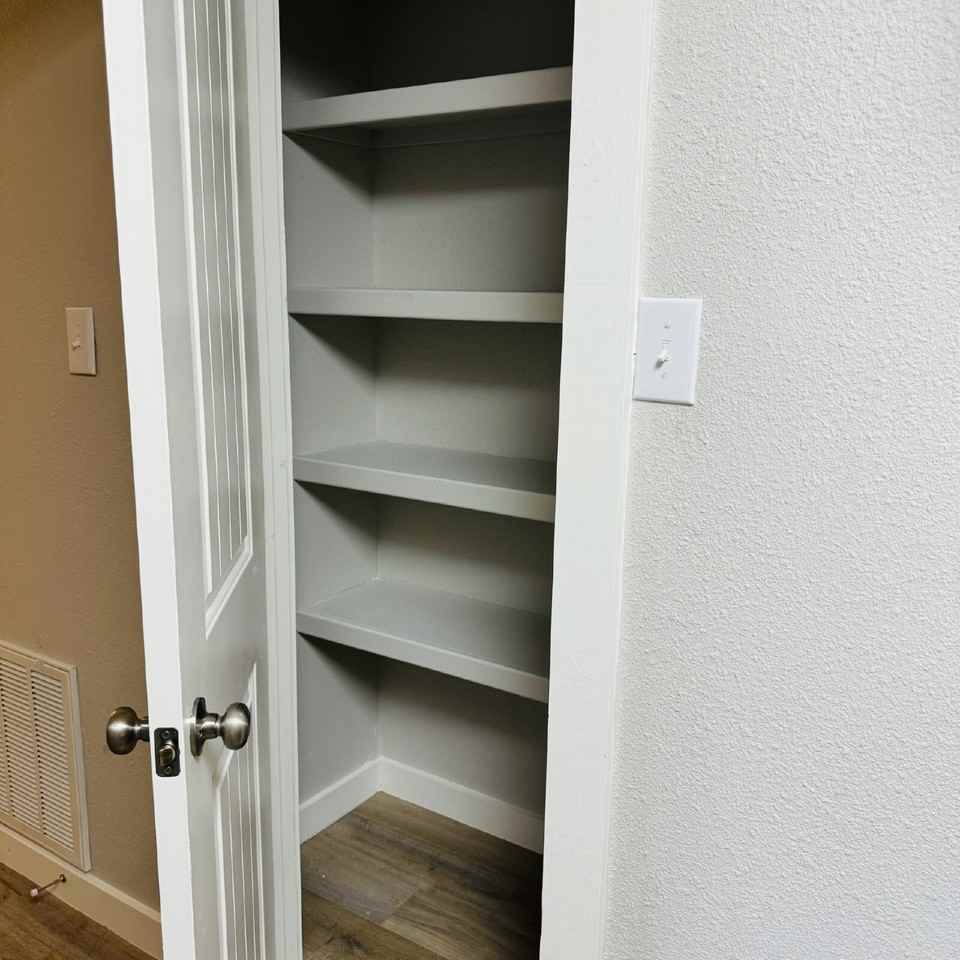 2925 19th St Apt 14 - Photo 5 of 11