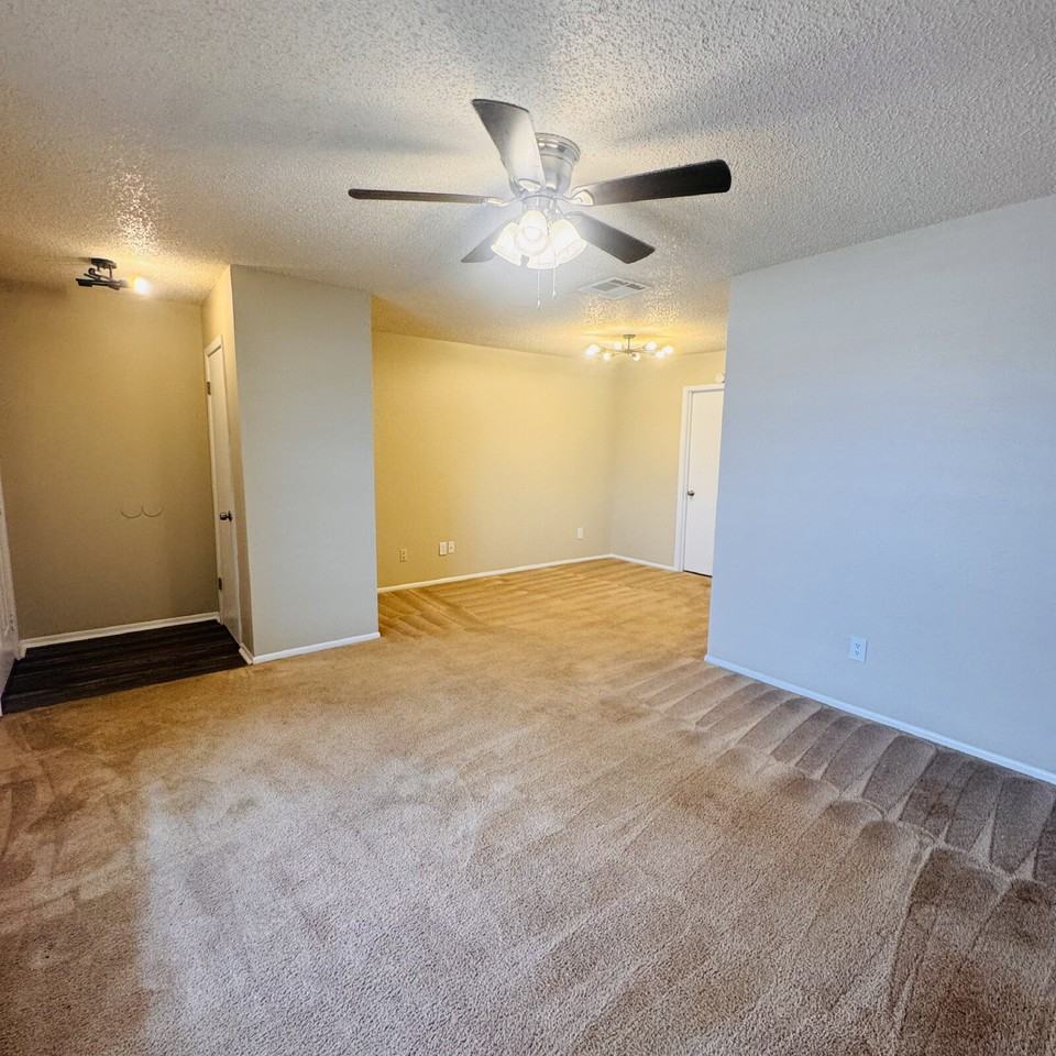 6824 Camden Ln Apt 8 - Photo 4 of 15