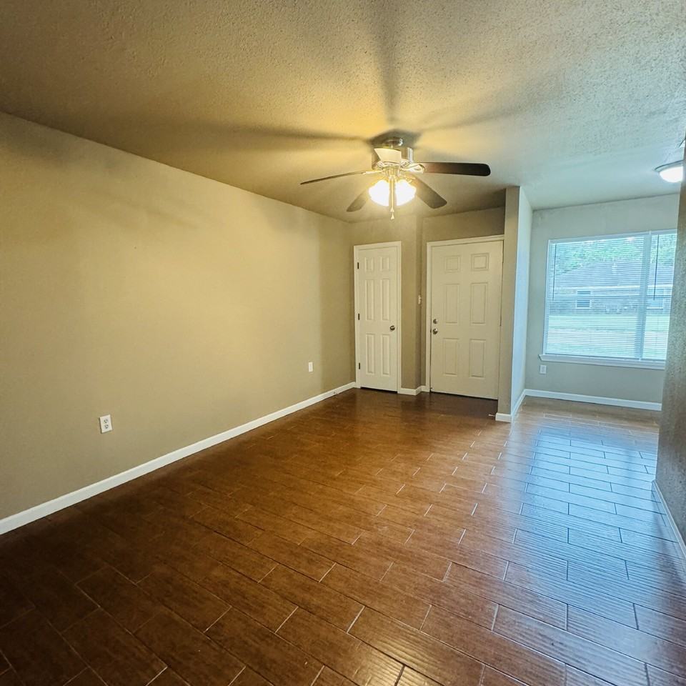 235 Prince Hall Ln Unit 342 - Photo 2 of 27