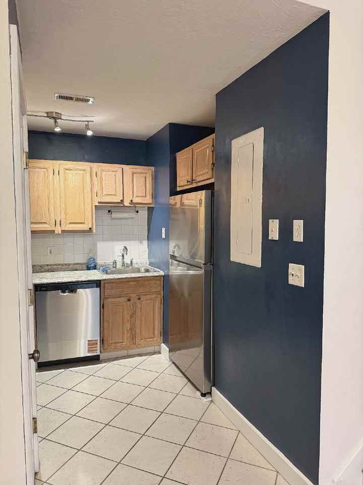 200 Falls Blvd #A104 - Photo 3 of 21