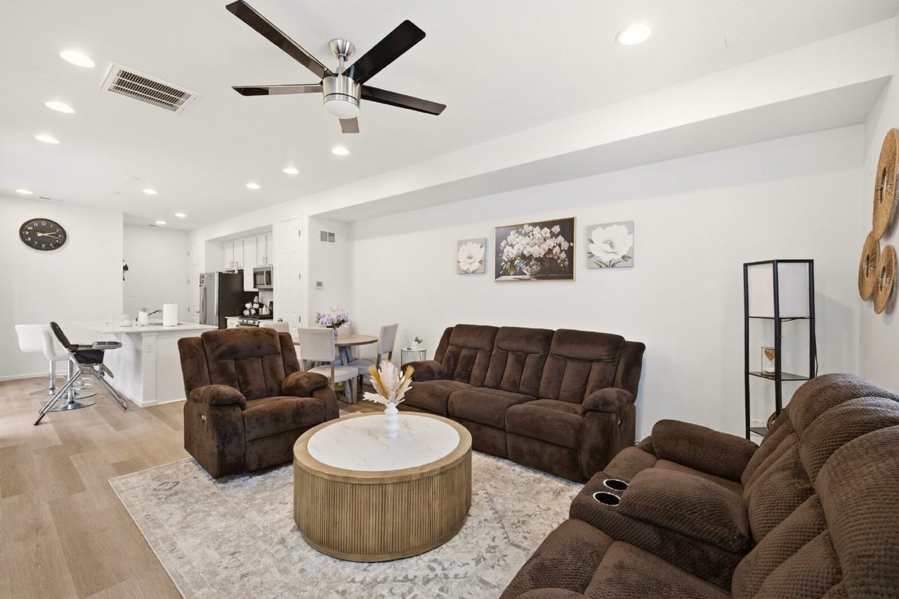 22863 E Tufts Ave #A - Photo 2 of 26