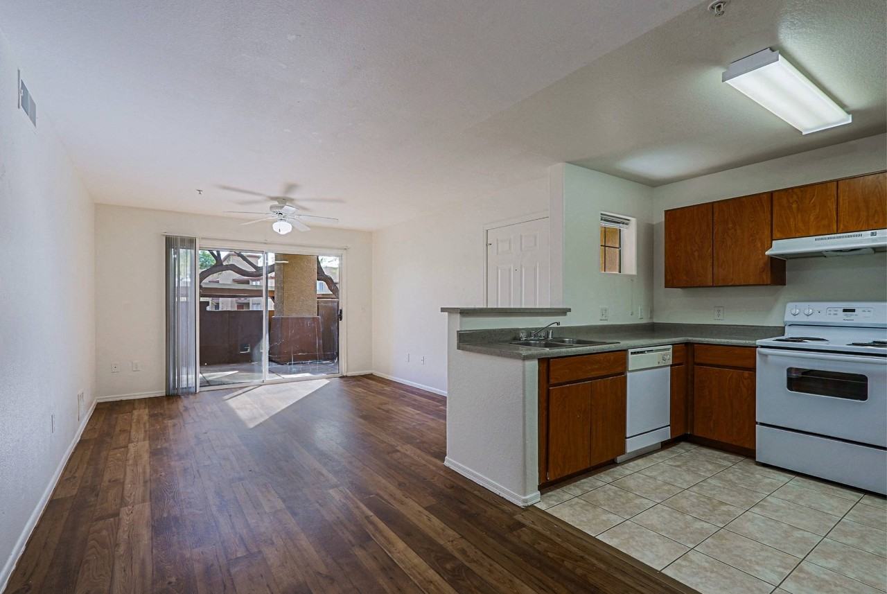 Bradshaw Vista - Photo 5 of 21