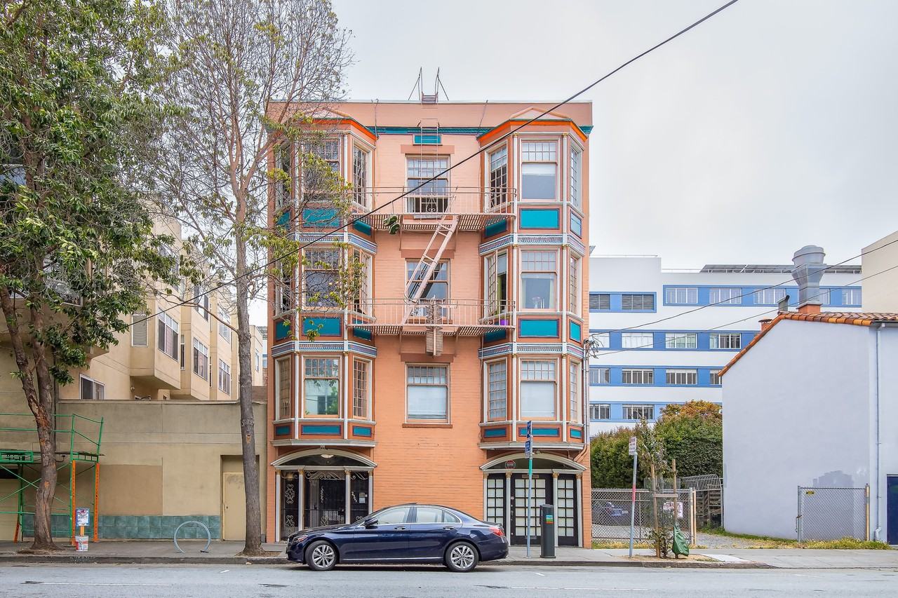 225 Fell Street - Photo 4 of 15