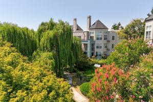 featured image of 1401 Red Hawk Cir
