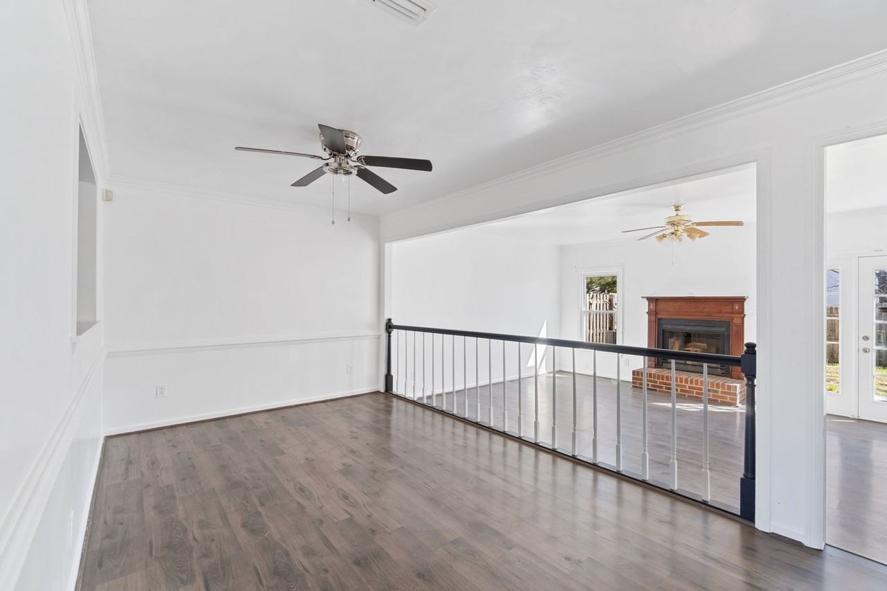 307 Pratt Ct #1 - Photo 2 of 11