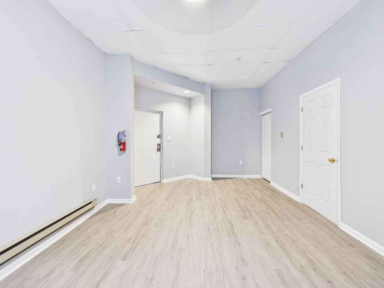 Morris Apartments - Photo 6 of 25