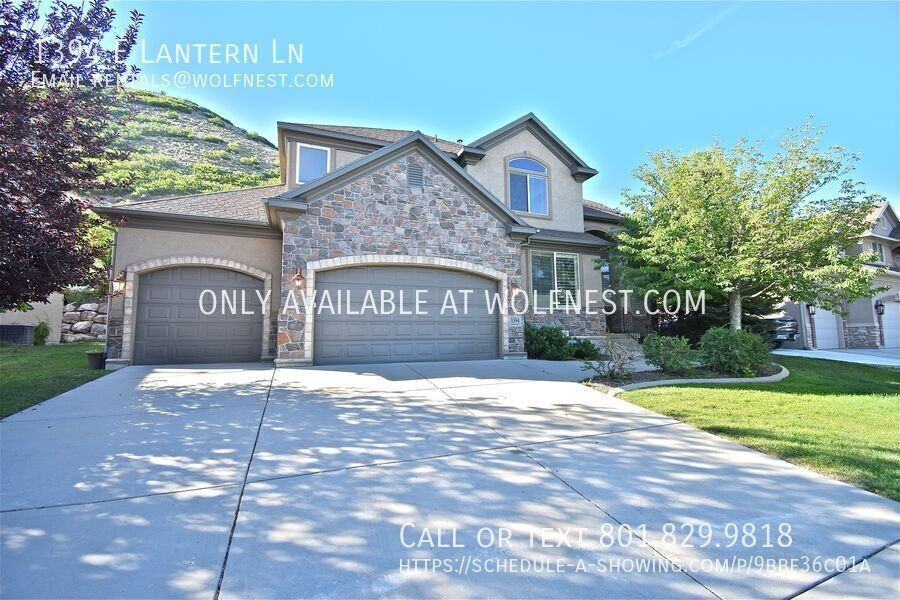 1394 E Lantern Ln