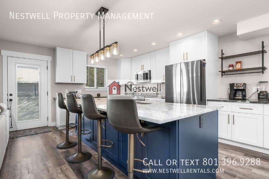 35 E Water Ln - Photo 2 of 35