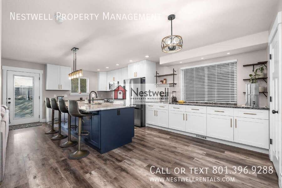 35 E Water Ln - Photo 4 of 35
