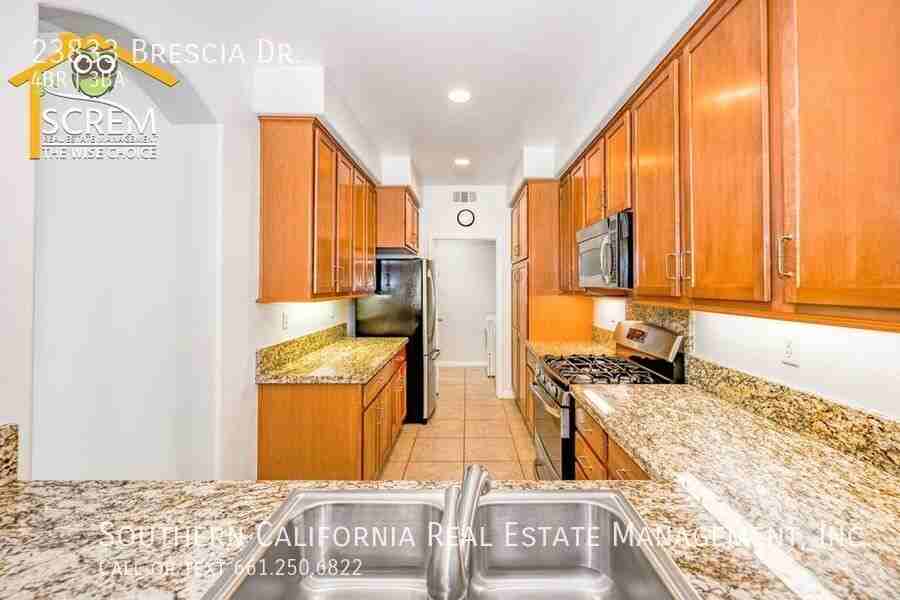 23833 Brescia Dr - Photo 7 of 36