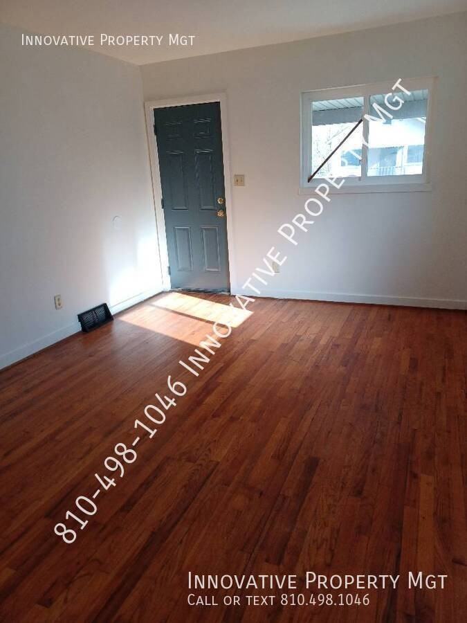 201 W Piper Ave - Photo 5 of 22