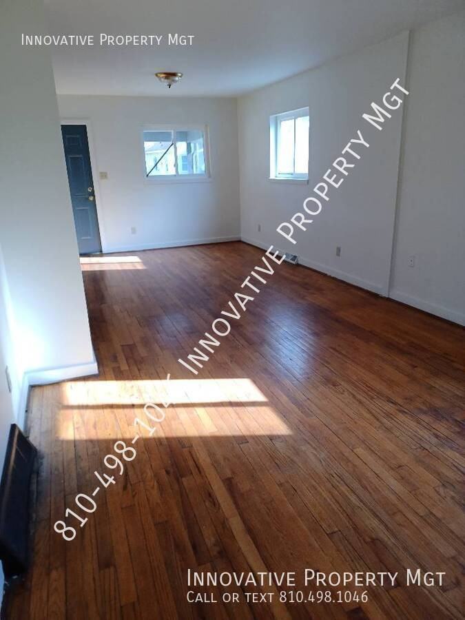 201 W Piper Ave - Photo 7 of 22