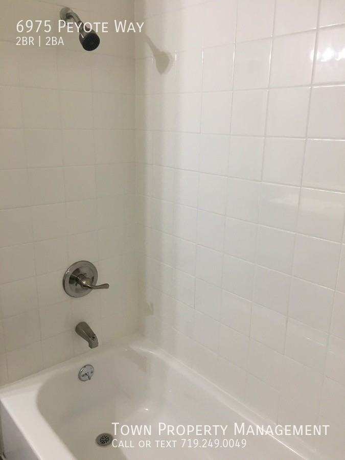 6975 Peyote Way - Photo 5 of 10