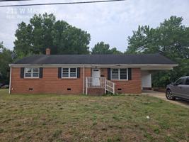 featured image of 211 W Mason St