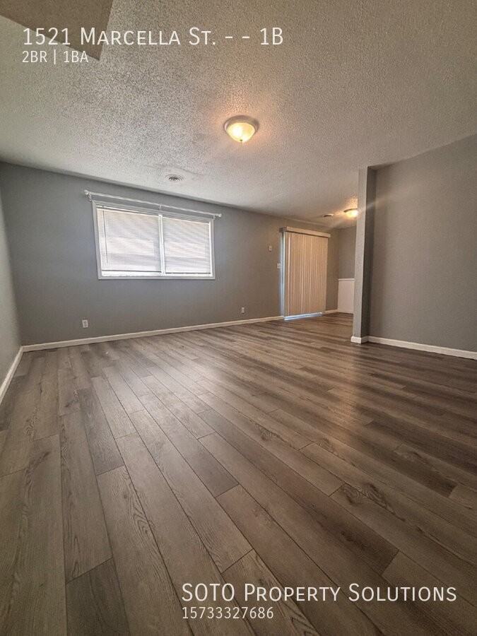 1521 Marcella St #1B - Photo 3 of 8
