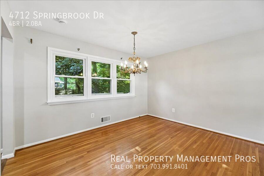 4712 Springbrook Dr - Photo 6 of 42