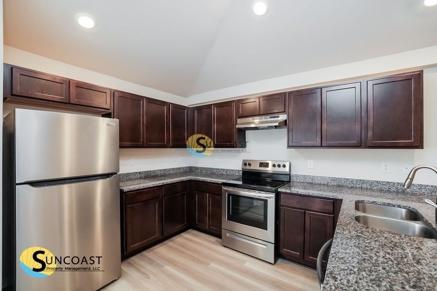 3409 Skyline Blvd - Photo 6 of 14