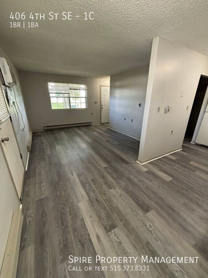 406 4th St Se #1C - Photo 5 of 11