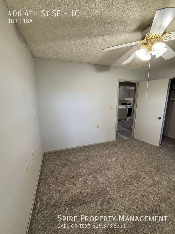406 4th St Se #1C - Photo 6 of 11