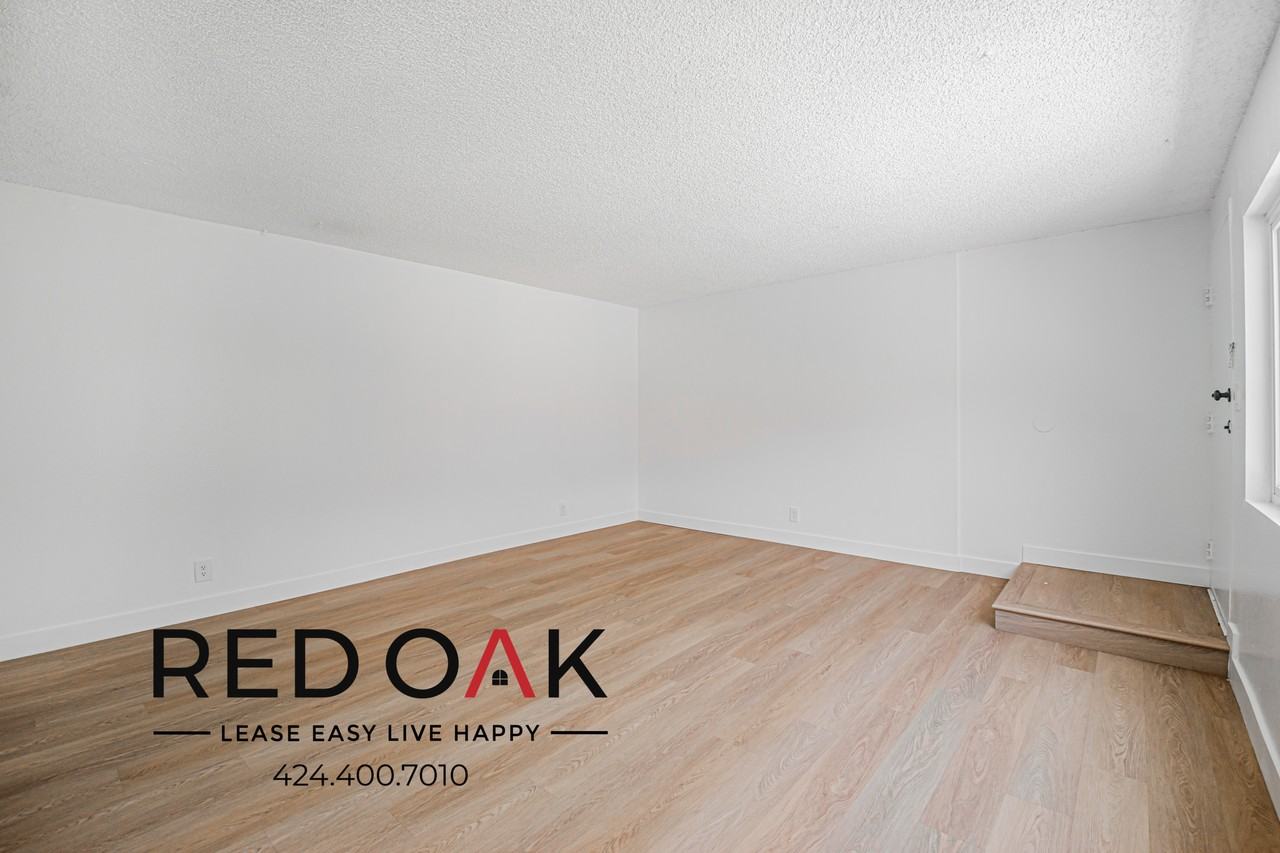 11051 Barnwall St #4 - Photo 6 of 14