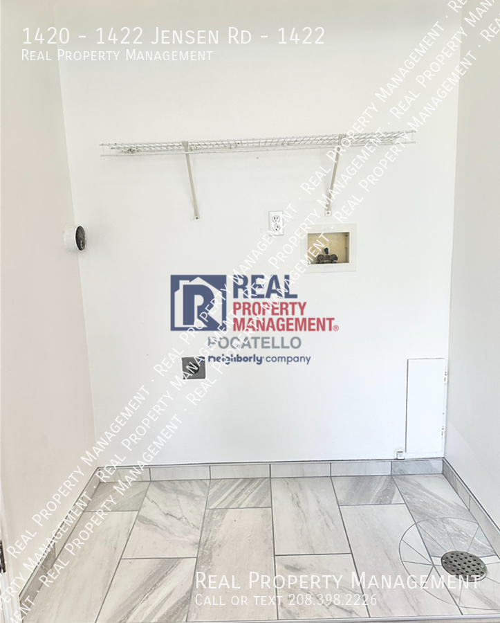 1420 - 1422 Jensen Rd #1422 - Photo 6 of 15