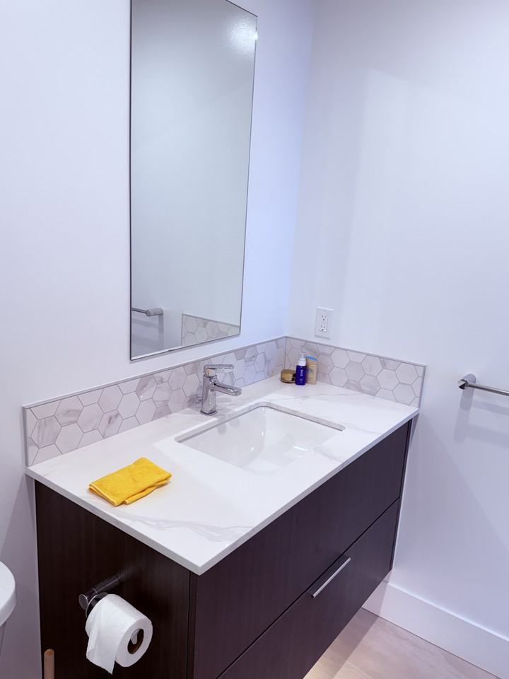 2250 East 1st Avenue #312 - Photo 5 of 24