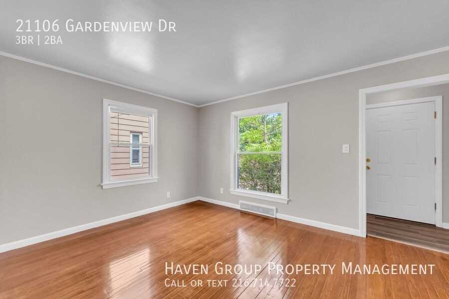 21106 Gardenview Dr - Photo 3 of 23