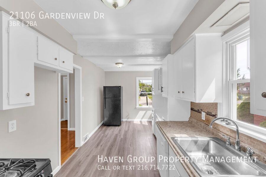 21106 Gardenview Dr - Photo 7 of 23