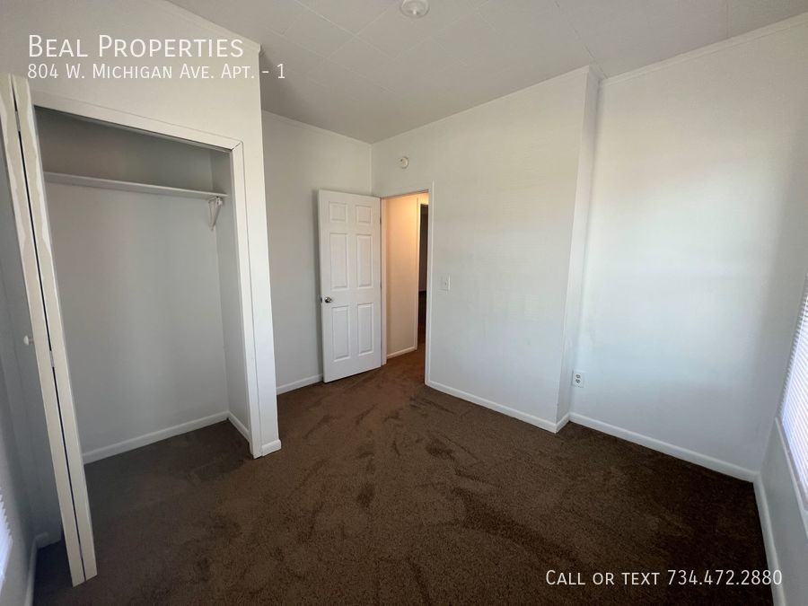 804 W Michigan Ave #1 - Photo 6 of 13