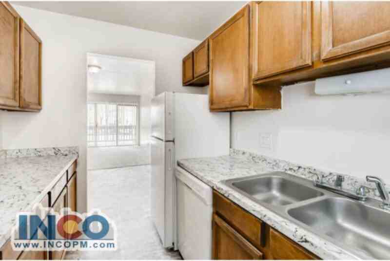 3180 S Federal Blvd - Photo 3 of 17