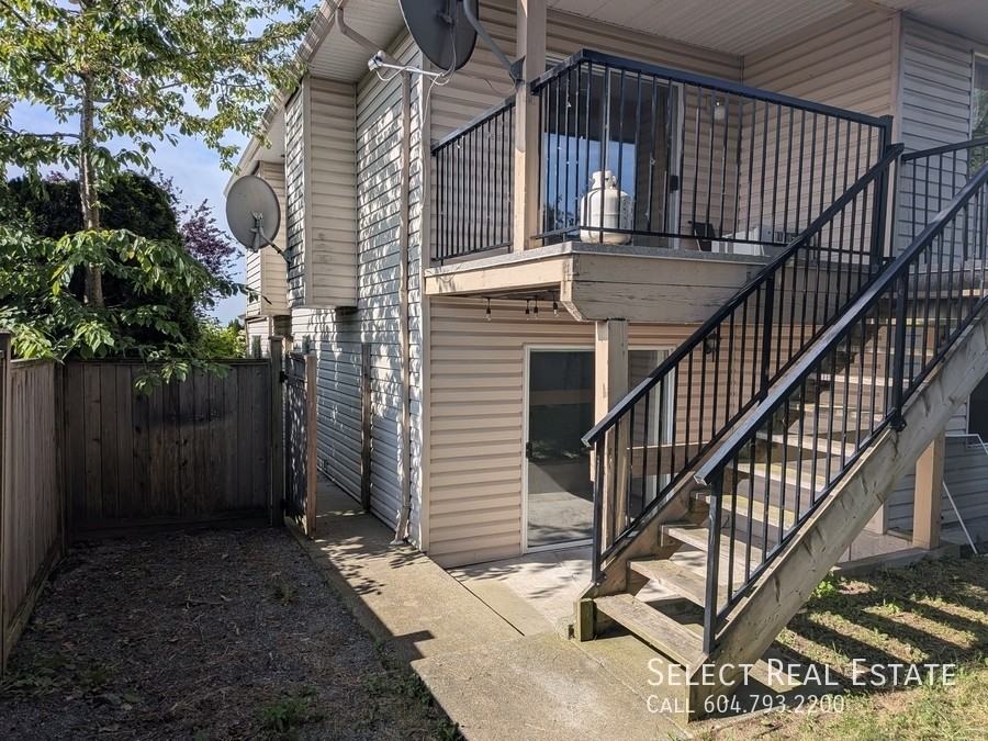 31033 Upper Maclure Rd - Photo 4 of 49