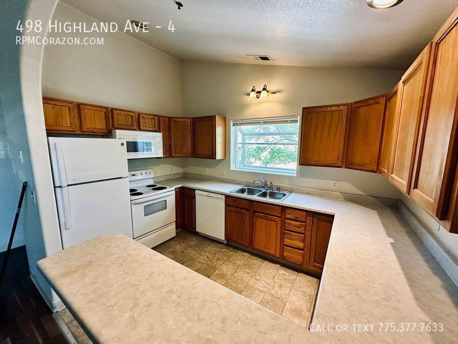498 Highland Ave #4 - Photo 2 of 8