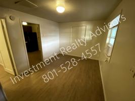 featured image of 585 N Main St #3