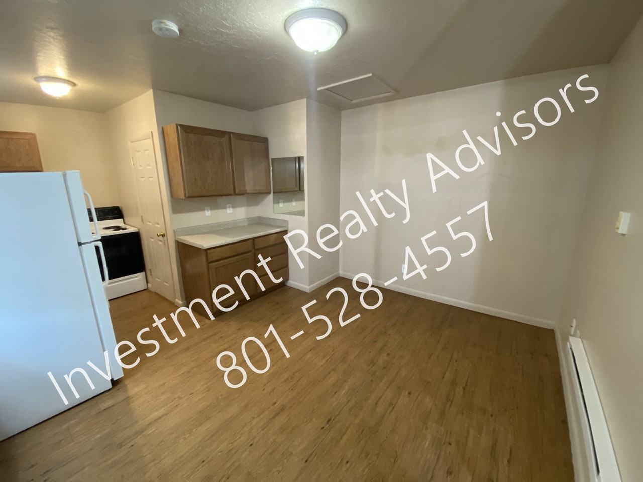 585 N Main St #12B - Photo 2 of 5