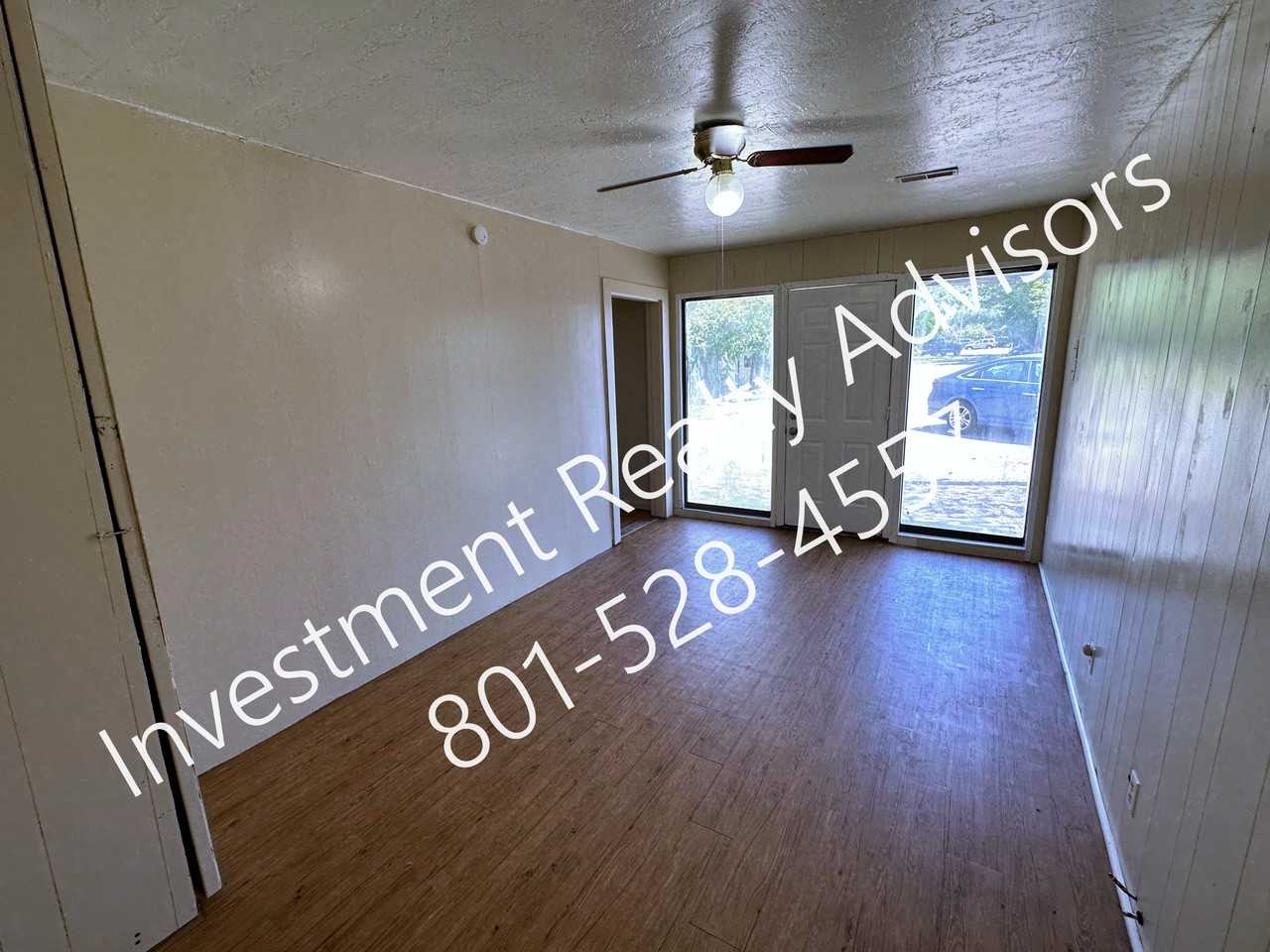 585 N Main St #9 - Photo 3 of 12