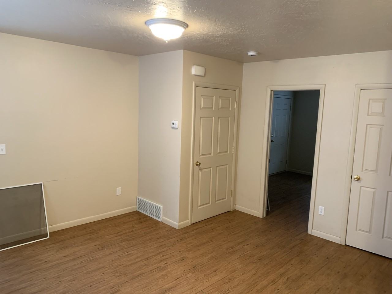 585 N Main St #11 - Photo 2 of 5