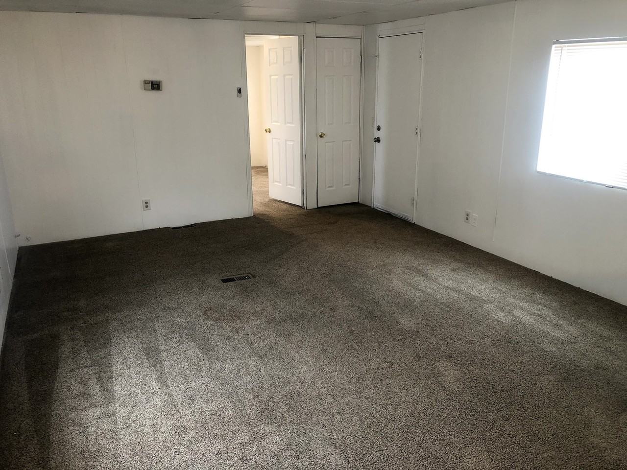 421 N 200 W #18 - Photo 3 of 12