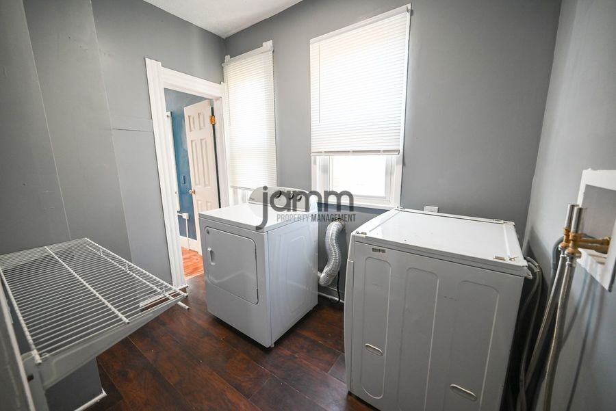 6616 Wakefield Ave Lowr - Photo 6 of 10