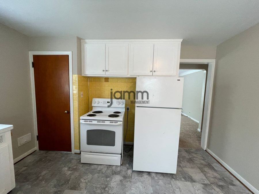 6227 Traymore Ave - Photo 3 of 19