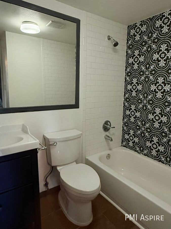 5955 Yukon St #4 - Photo 5 of 14