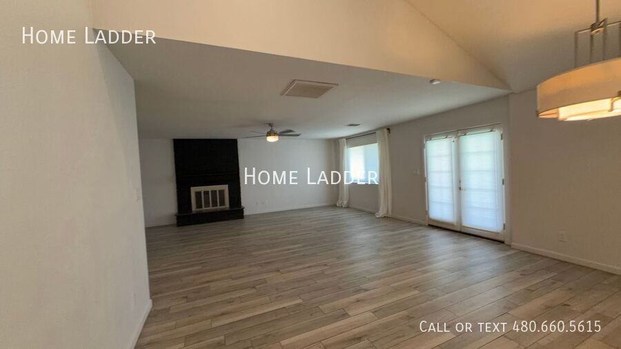 4362 E Ludlow Dr - Photo 7 of 30