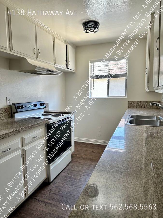 4138 Hathaway Ave #4 - Photo 5 of 13