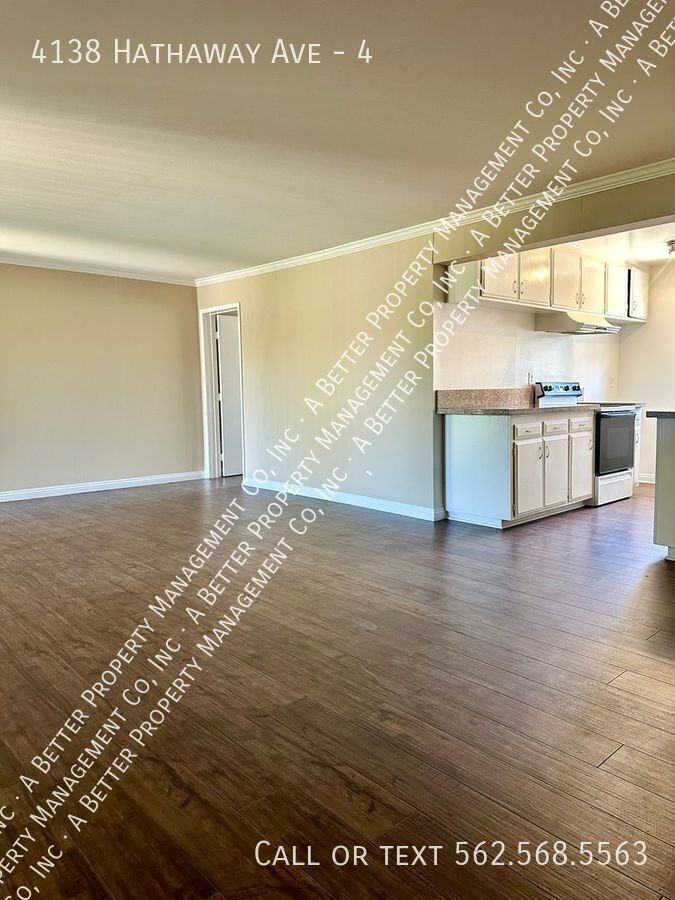 4138 Hathaway Ave #4 - Photo 6 of 13