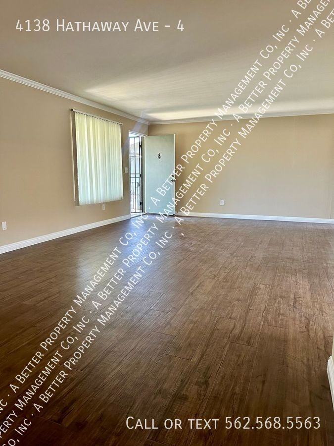 4138 Hathaway Ave #4 - Photo 7 of 13