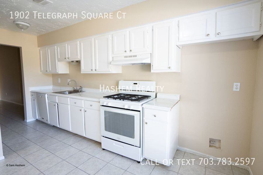 1902 Telegraph Square Ct - Photo 3 of 14